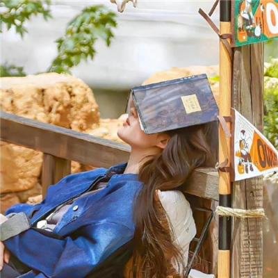 彩凤云裳